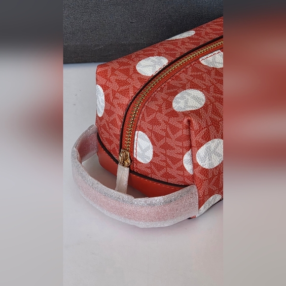 Michael Kors Polka Dot Med Travel Bag NWT - Picture 6 of 16